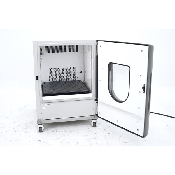Eppendorf New Brunswick Innova 42 Incubator Shaker Inkubatorschüttler Schüttler + extra Shelv