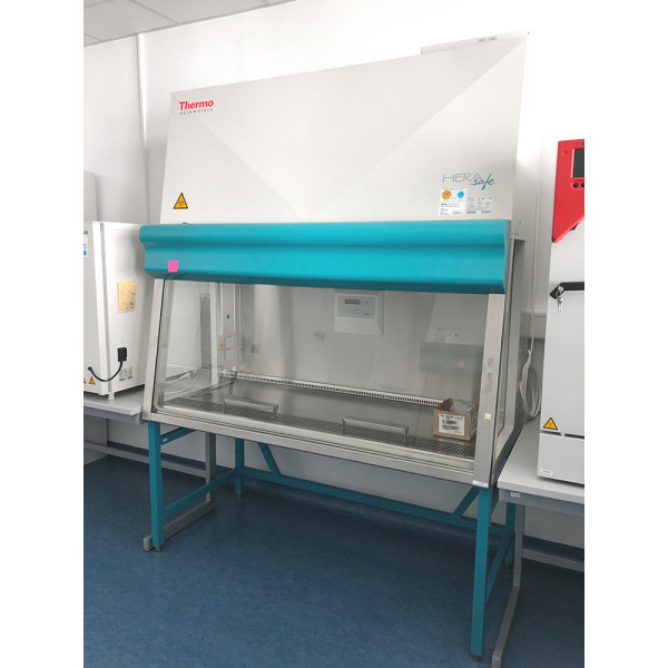 Thermo HERAsafe KS 15 1,5m Safety Cabinet Laminar Flow + NEW Filters + Protocoll