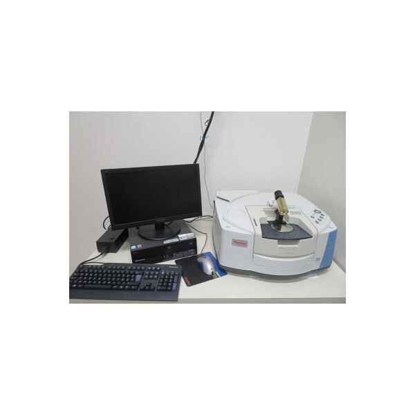 Thermo Scientific Nicolet iS10 FT-IR Spectrometer Spektrometer