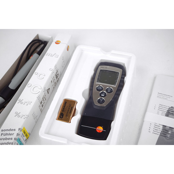 Testo 110 Digital Temperature Meter + Testo Robust Air Temperature Probe (NTC)