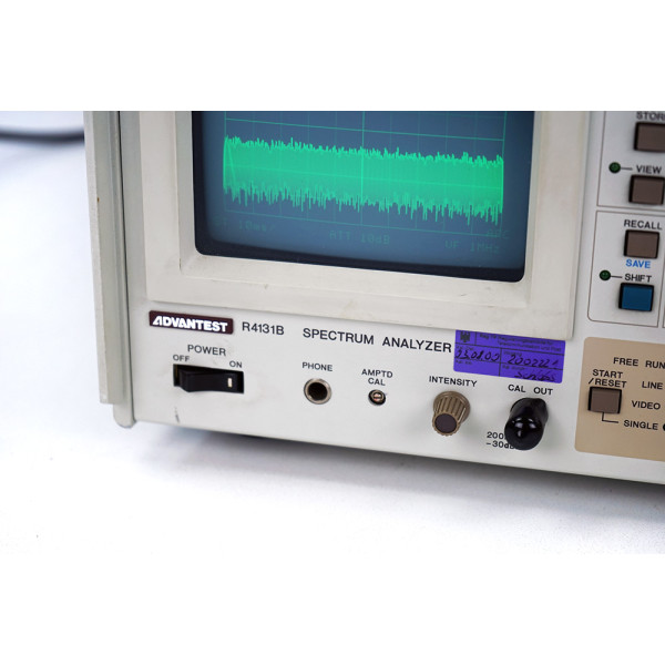 Advantest Rohde & Schwarz R4131B RF/Microwave Spectrum Analyzer 10 KHz - 3.5 GHz