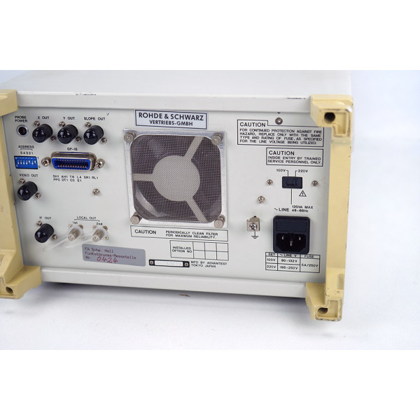 Advantest Rohde & Schwarz R4131B RF/Microwave Spectrum Analyzer 10 KHz - 3.5 GHz