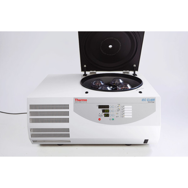 Thermo IEC CL40R Refrigerated Centrifuge + M4 High Throughput Swing-Out Rotor