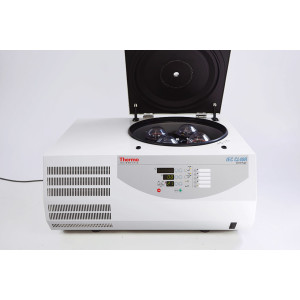 Thermo IEC CL40R Refrigerated Centrifuge + M4 High...
