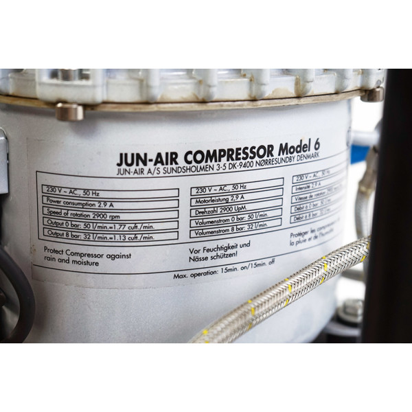 Jun-Air 12-50 Ölgeschmierter Kolbenkompressor L-S100-50 Oillubricated Compressor