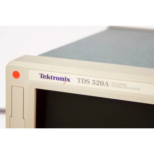 Tek Tektronix TDS520A TDS 520A Digitizing Digital Oscilloscope 500MHz500MS/s 2Ch