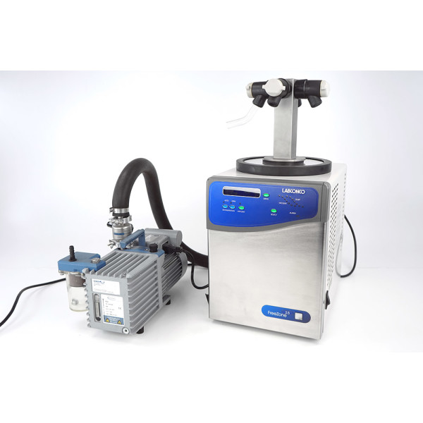 Labconco FreeZone 2.5 Liter Freeze Dry -50°C 2,5L Vacuubrand RZ6 Vacuum Pump