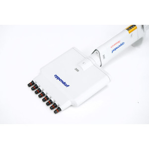 Eppendorf Research 8-Kanal 30-300 ul variable 8-Channel...