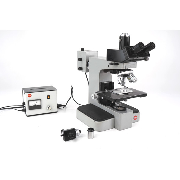 Leitz Orthoplan Metallurgical Trinocular Microscope NPL Fluotar 4/10/20/40x