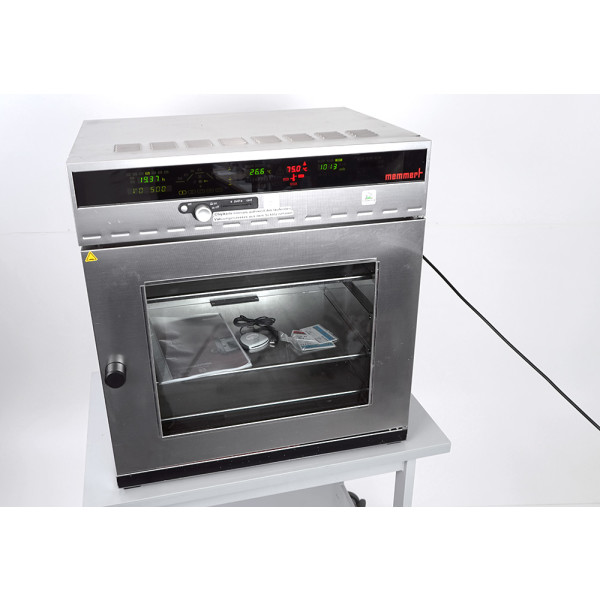 Memmert VO500 Vacuum Drying Oven Vakuum Trockenschrank 101L 200°C Peltier Shelf