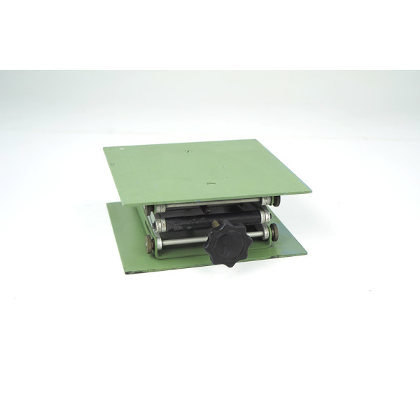 Laborboy Hebebühne Laboratory Platform 20 x 20 x 28 cm grün