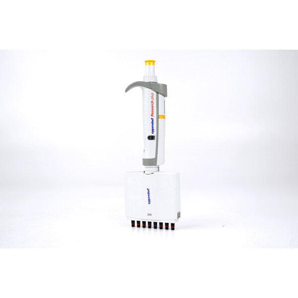 Eppendorf Research Plus 300 8 Kanal Channel Pipet Pipette 30-300µL
