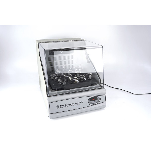 New Brunswick Eppendorf Excella E24 Innova 40 Incubator Shüttler Shaker Inkubator