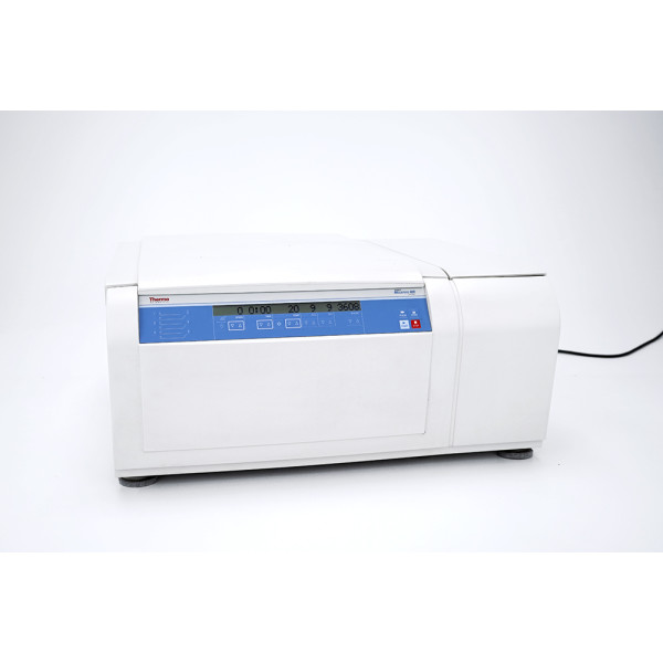 Thermo Multifuge X3R Refrigerated Centrifuge Zentrifuge 4x750ml Megafuge 40R