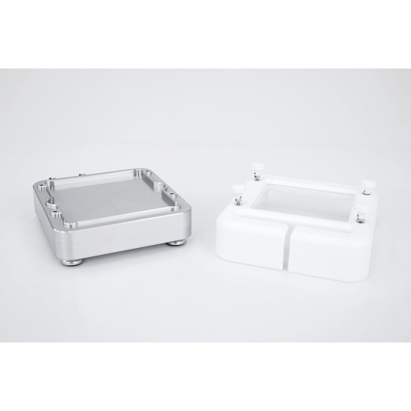 Uniqsis Cold Chip Versatile heating and cooling reactor for GSM chips