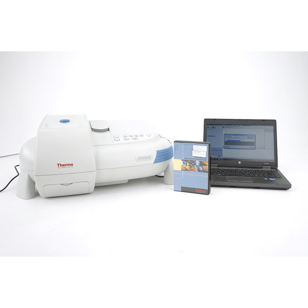 Thermo Scientific Evolution 220 UV/Vis Spectrophotometer 200-1190nm + Software