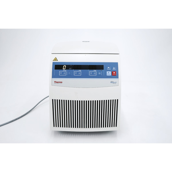 Thermo Fresco 17 Refrigerated Centrifuge Zentrifuge 17,000xg 24x1.5/2.0 Legend Micro 17R