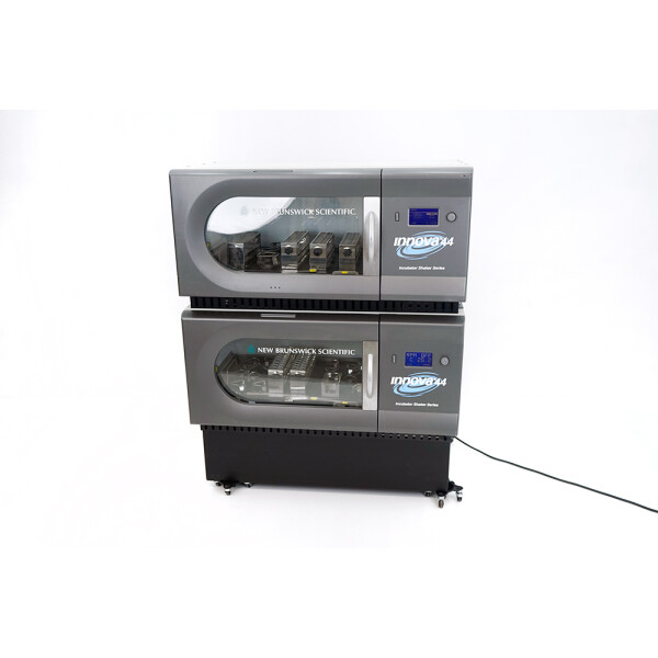 Eppendorf New Brunswick Innova 44 Incubator Shaker Inkubatorschüttler Double Stack