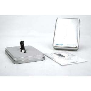 Eppendorf uCuvette G1.0 1mm 6138 for NanoDrop Measuring