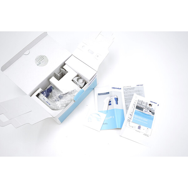 Eppendorf Easypet 3 Electronic Pipette Controller – 0.1–100 mL