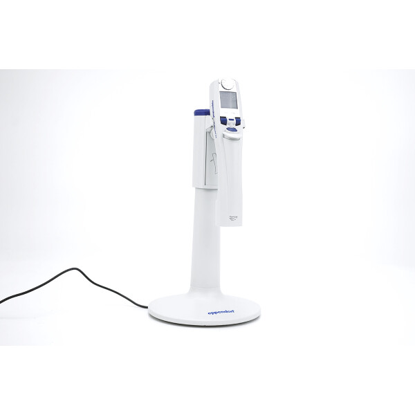 Eppendorf Multipette E3 Elektronischer Dispenser Repetierpipette 1µL-50mL